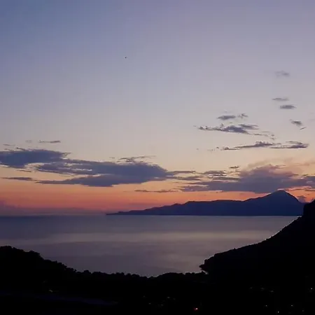 Le Tre Rose Bed & Breakfast 3*