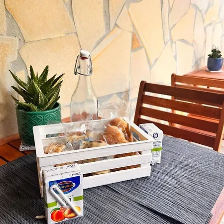 Le Tre Rose Bed & Breakfast Maratea