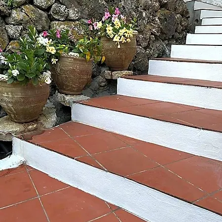 Le Tre Rose Bed & Breakfast 3*